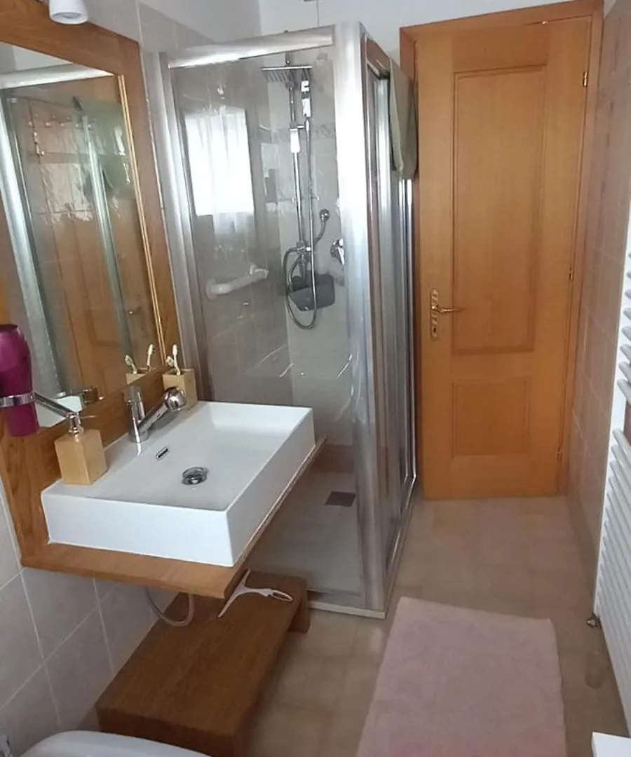 Un Tetto Sulle Tre Cime Apartment Auronzo di Cadore 0*,  Italy